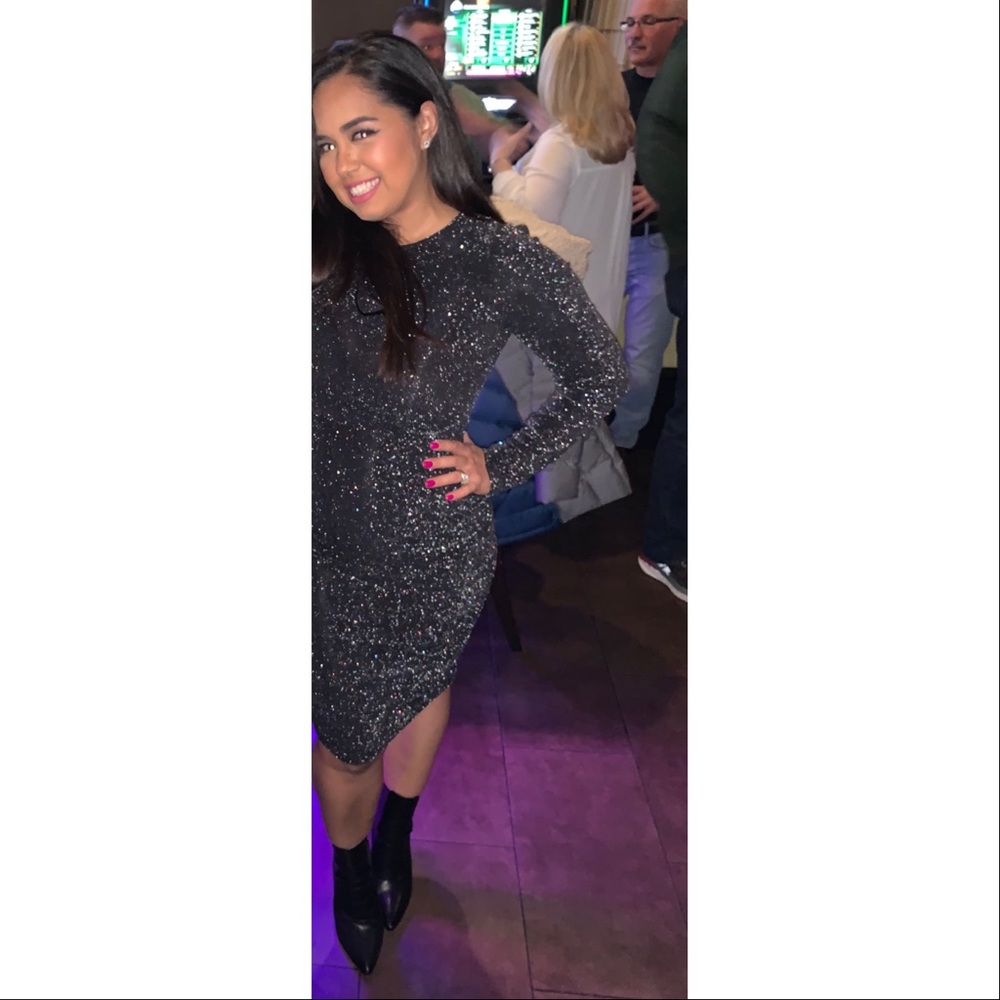 Long sleeve black glitter dress ✨